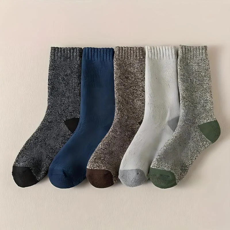5 Pairs of Men's and Women's Thickened Warm Winter Socks - Image 6