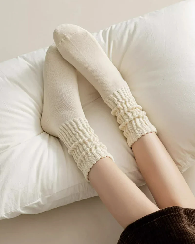 5 Pairs Women’s Slouchy Crew Socks - Image 6