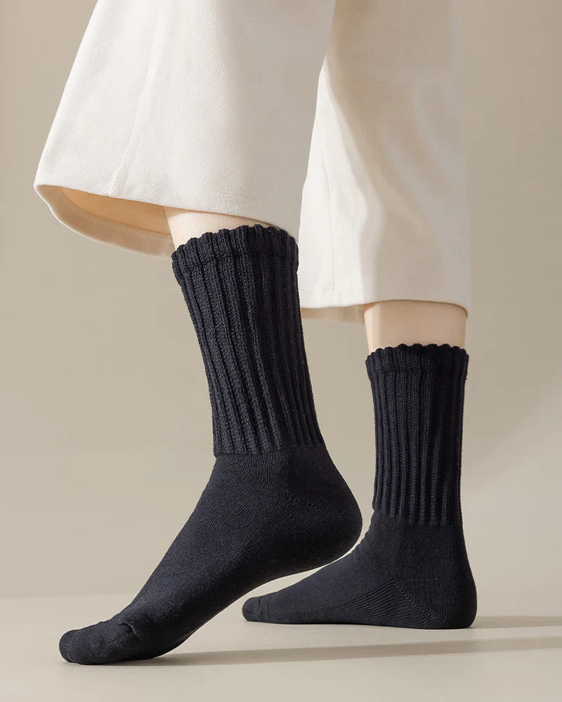 5 Pairs Women’s Slouchy Crew Socks - Image 8