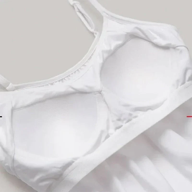 Loose-fitting Tank Top With Built-in Bra - Image 23