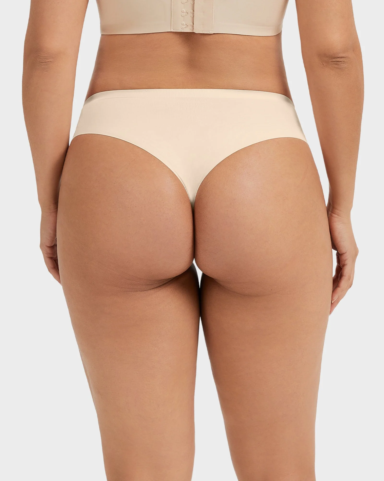 Seamless Invisible Comfort Thongs (5 Pack) - Image 4
