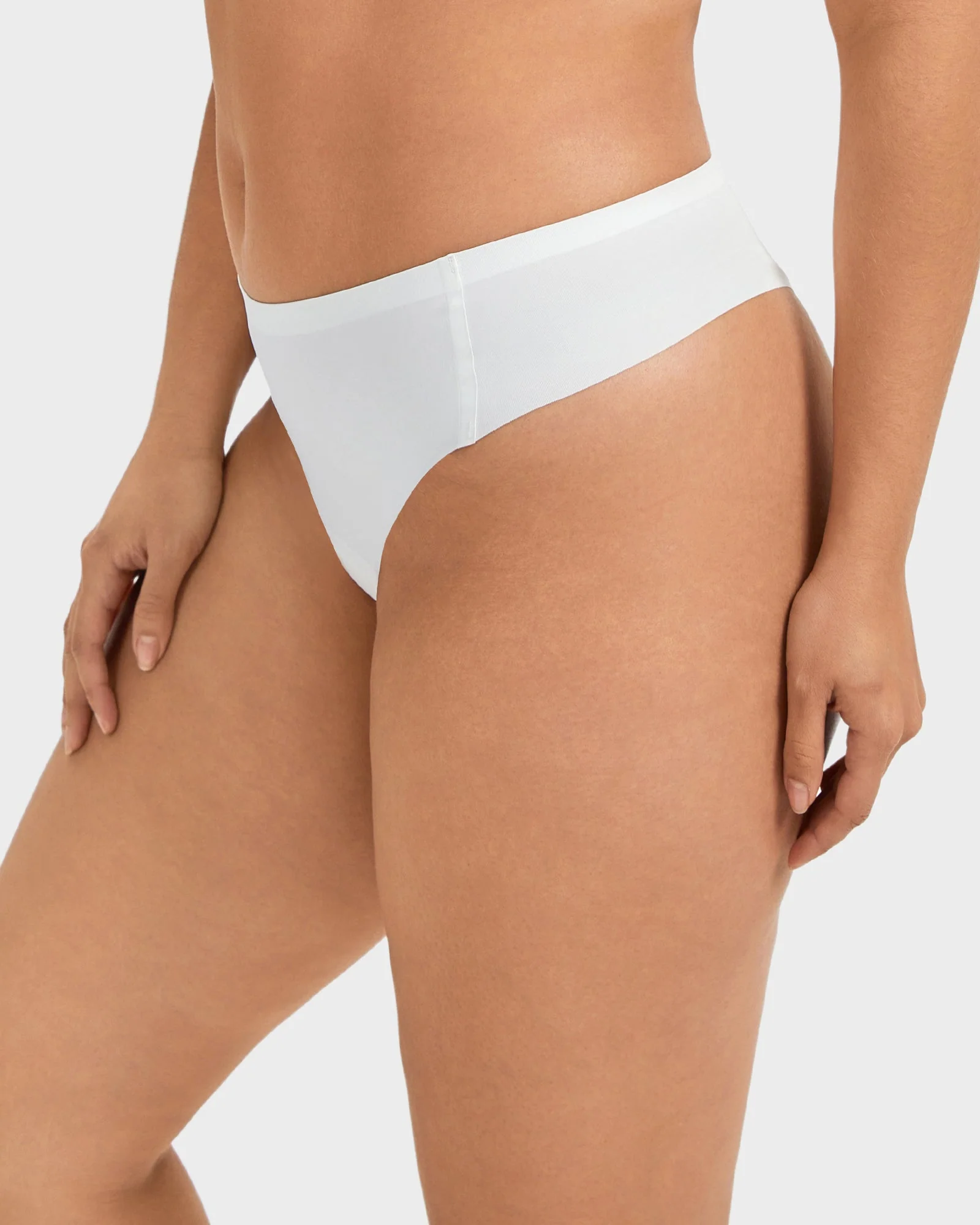 Seamless Invisible Comfort Thongs (5 Pack) - Image 9