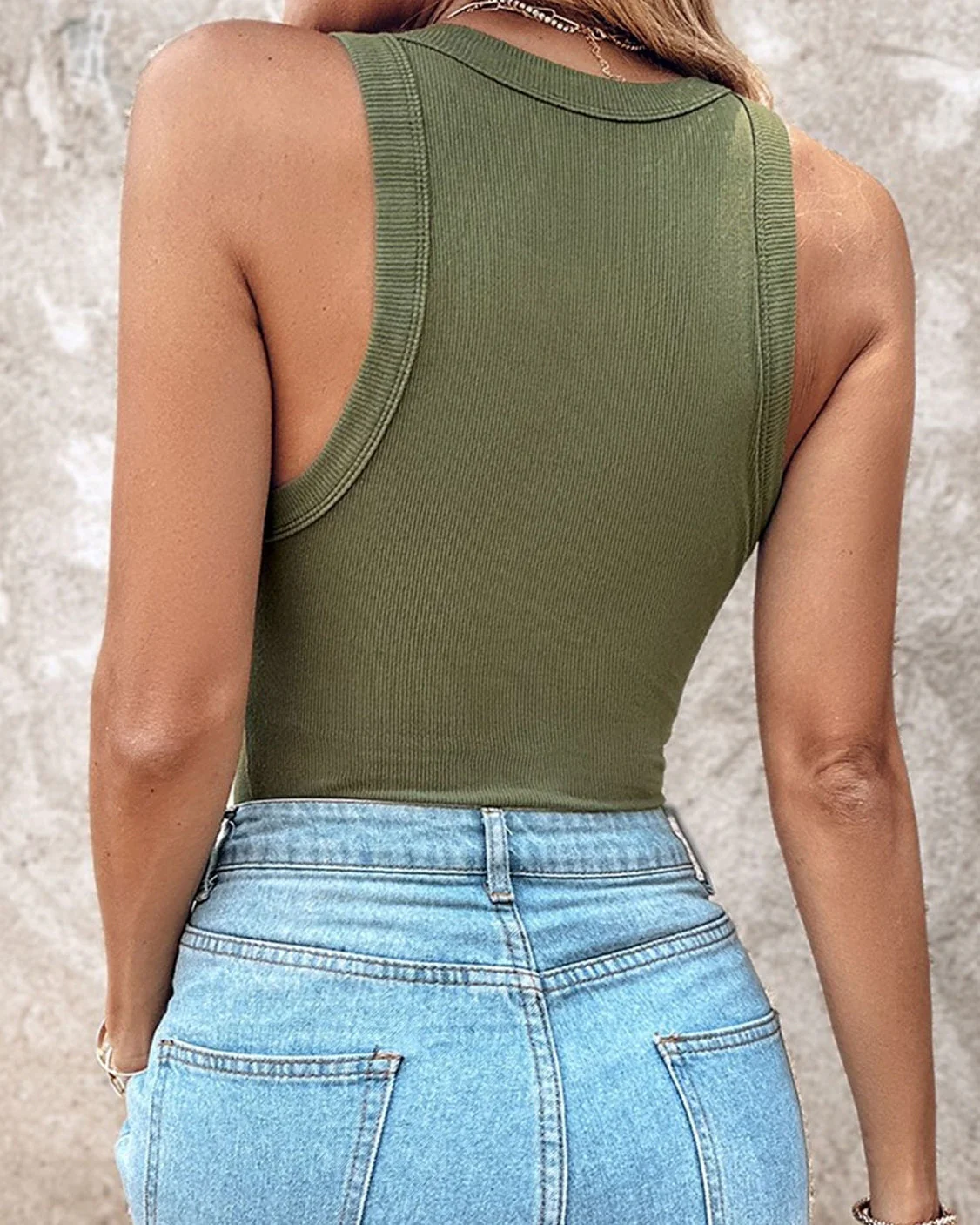 Your Favourite No-Bra All Style Tank Top - Image 3