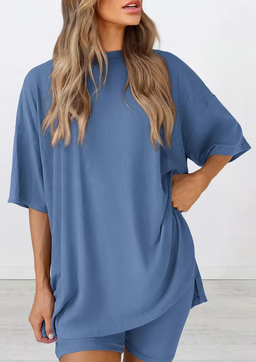 Casual Oversized 2-Piece Lounge Set with Crewneck & Split Hem - Image 4