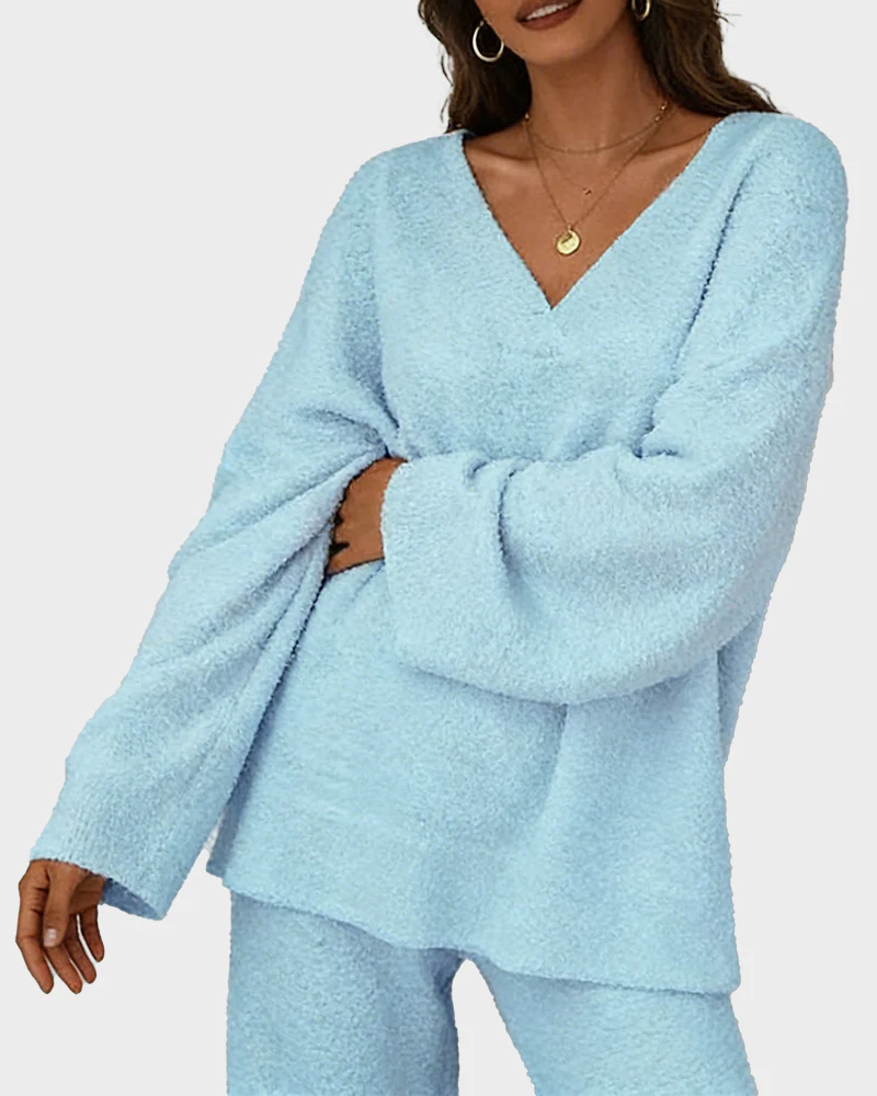 Soft Fuzzy V-Neck Loungewear Set - Image 11